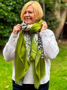Ladies Bold Tiger & Leopard Animal Print Fashion Scarf - Green Black