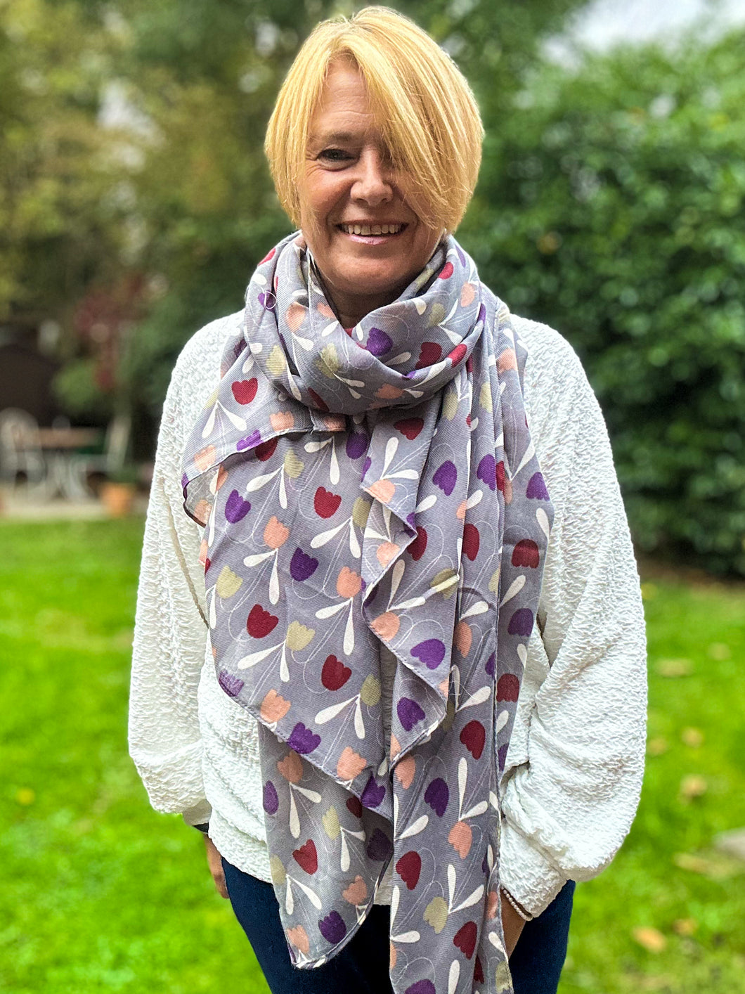 Ladies Red Peach Purple Sweet Tulips Print GREY Fashion Scarf