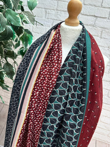 Ladies Little Leaves Print Tassel GREEN NAVY BURGUNDY Fashion Scarf