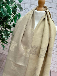 Thick Reversible Highland Cow CREAM BEIGE Tassel Pashmina Winter Scarf