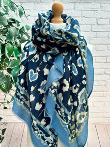 Leopard Animal Print Hearts Gold Foil Self Fraying Fashion Scarf - BLUE