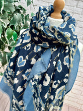 Leopard Animal Print Hearts Gold Foil Self Fraying Fashion Scarf - BLUE