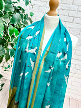 Ladies Silk Blend Japanese Cranes Scene Art Print Fashion Scarf