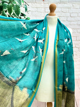 Ladies Silk Blend Japanese Cranes Scene Art Print Fashion Scarf
