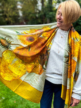 Ladies 100% SILK Painter Van Gogh Sunflowers Print YELLOW Fashion Scarf