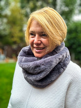 Ladies Short Faux Fur GREY Soft Winter Snood Scarf