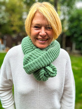 Ladies Knitted Double Wrap Winter Snood Scarf - Green