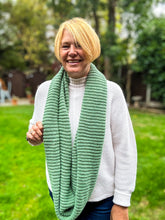 Ladies Knitted Double Wrap Winter Snood Scarf - Green