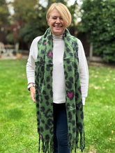 Thick Leopard Animal Print Hearts Tassel Pashmina Winter Scarf - GREEN