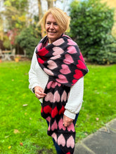 Thick Love Heart Diagonal Edge Knitted Wool Winter Scarf - Black Red Pink