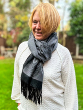 Ladies Thick Tree of Life Reversible Tasseled Pashmina Scarf - Black and Grey