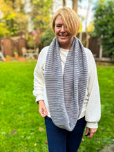Ladies Knitted Double Wrap Winter Snood Scarf - Grey