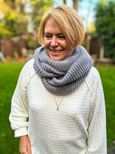 Ladies Knitted Double Wrap Winter Snood Scarf - Grey