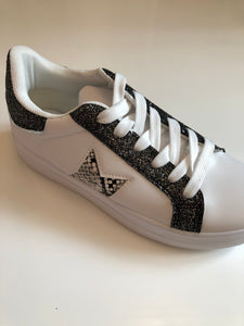 Ladies White Fashion Pumps with Black Glitter and Snake Skin Detail - Size 4 - 8