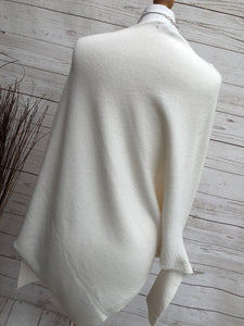 Ladies WINTER WHITE Italian Made Asymmetric Hem Long Sleeve Jumper - One Size 8 - 18