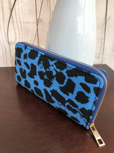 Ladies Large Wild Leopard Animal Print Zip Phone Coin Card Purse - BLUE